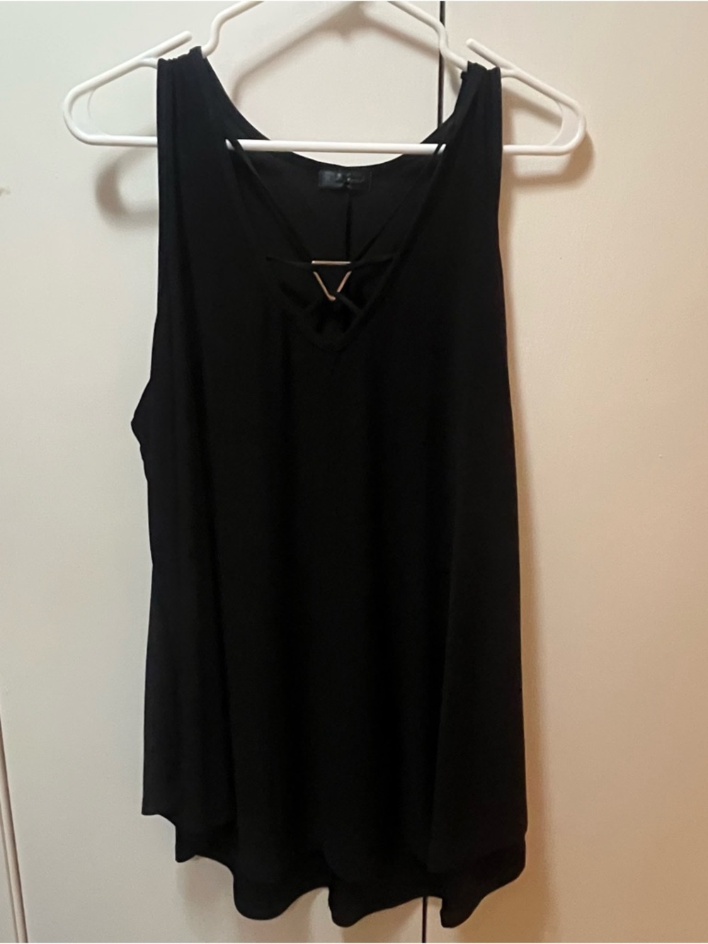 Black V-Neck Sleeveless Tank with Metal Bar Accent